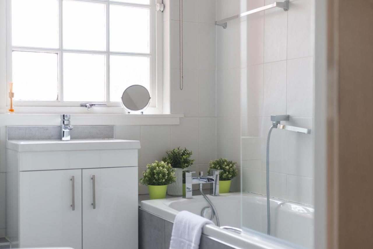 Royal Mile Modern Apartment 爱丁堡 外观 照片