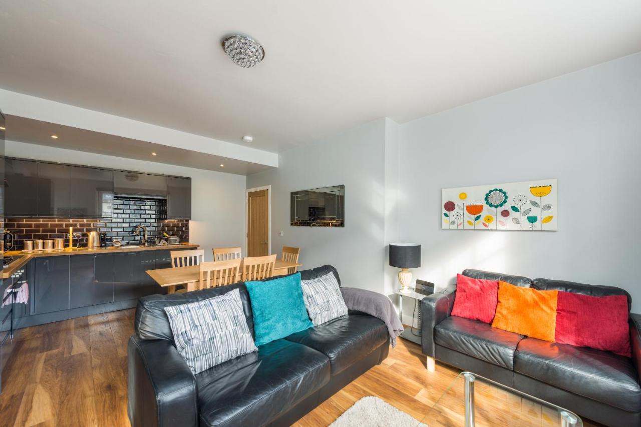 Royal Mile Modern Apartment 爱丁堡 外观 照片