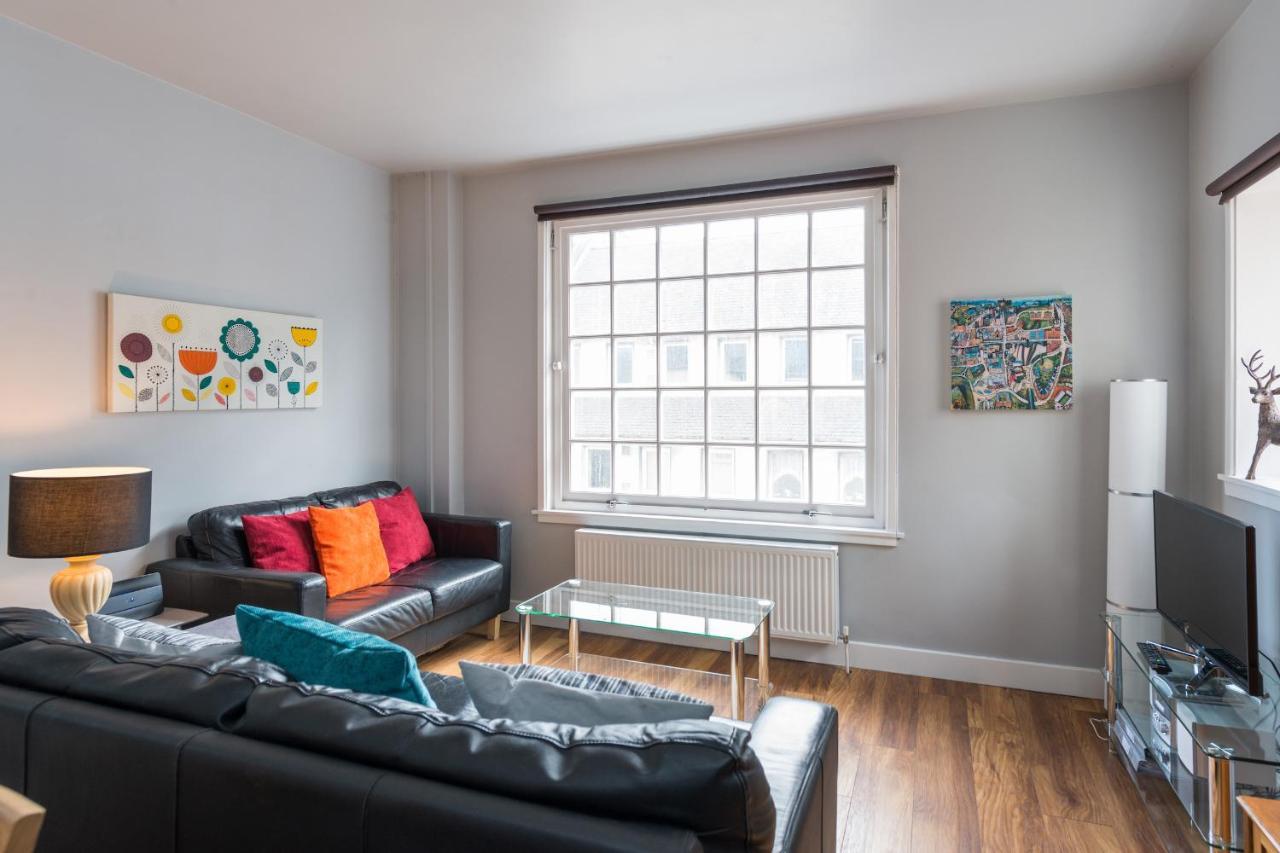 Royal Mile Modern Apartment 爱丁堡 外观 照片