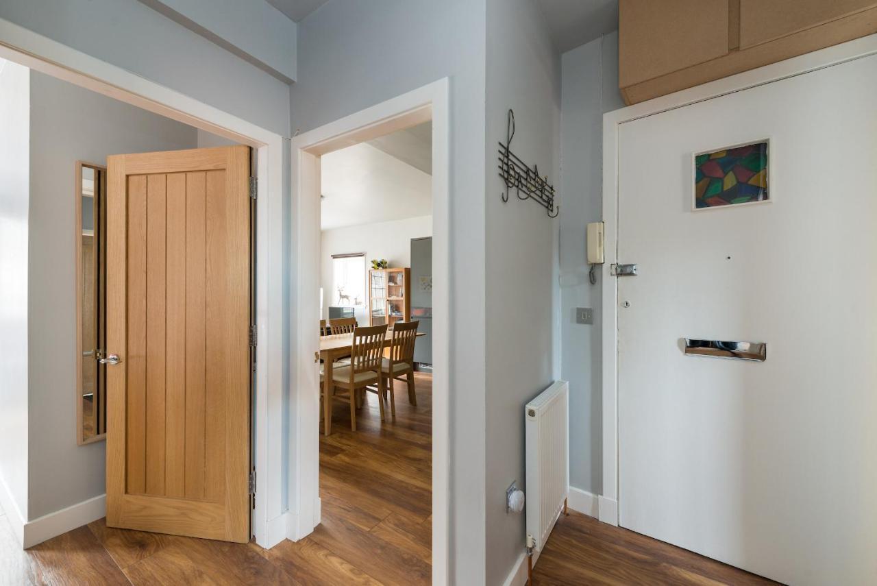 Royal Mile Modern Apartment 爱丁堡 外观 照片
