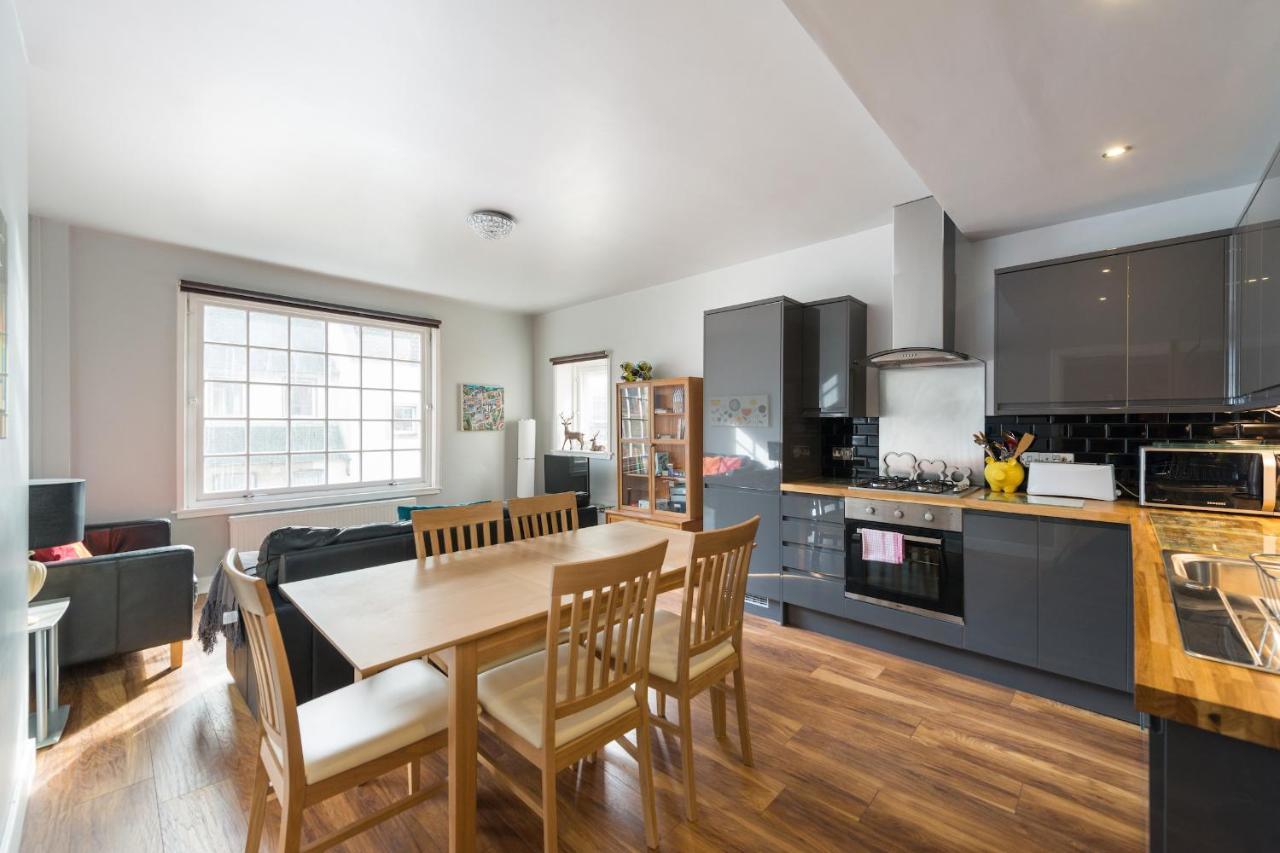 Royal Mile Modern Apartment 爱丁堡 外观 照片