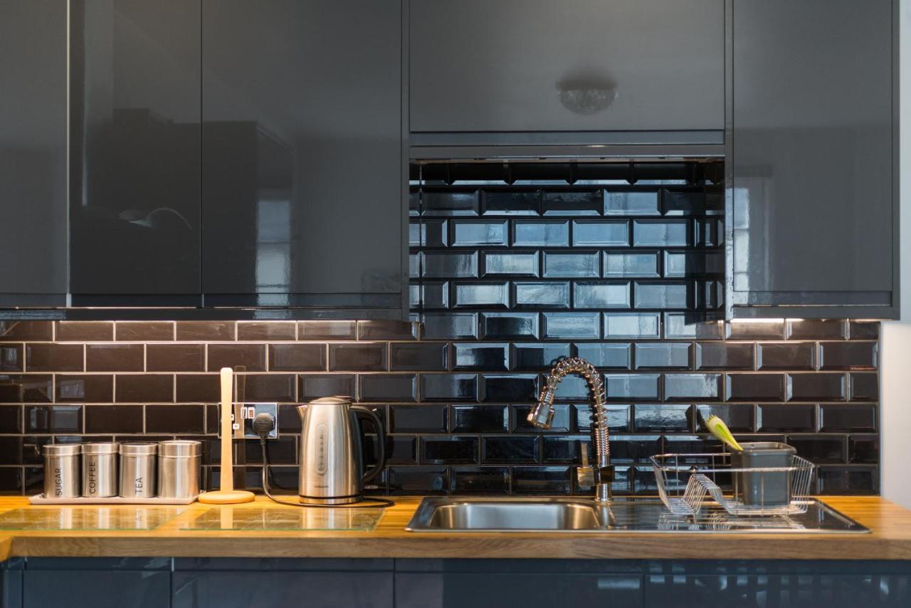 Royal Mile Modern Apartment 爱丁堡 外观 照片